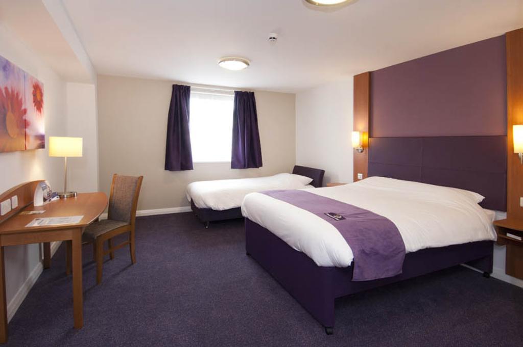Premier Inn Stratford Upon Avon Waterways Kamer foto
