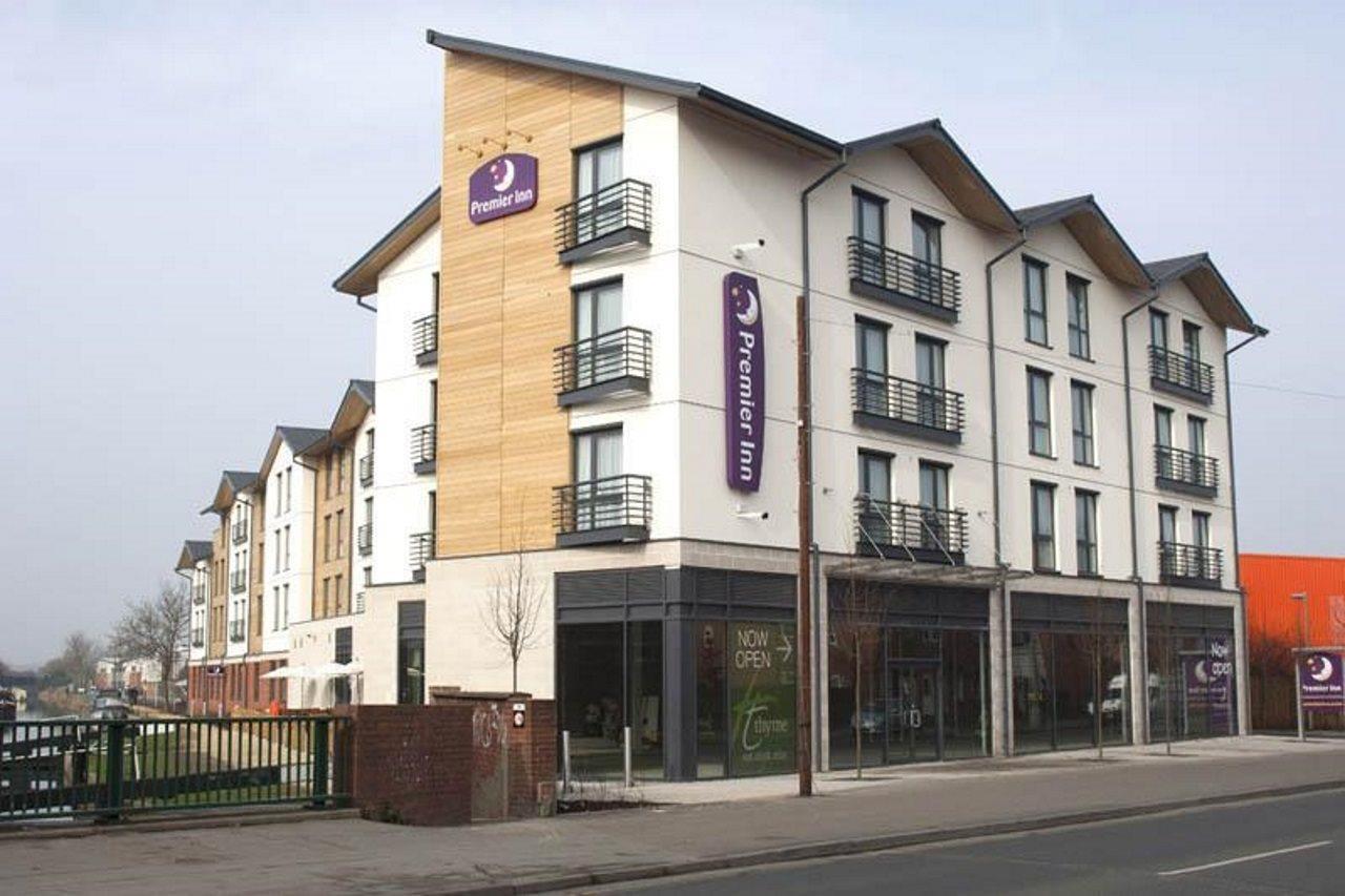 Premier Inn Stratford Upon Avon Waterways Buitenkant foto